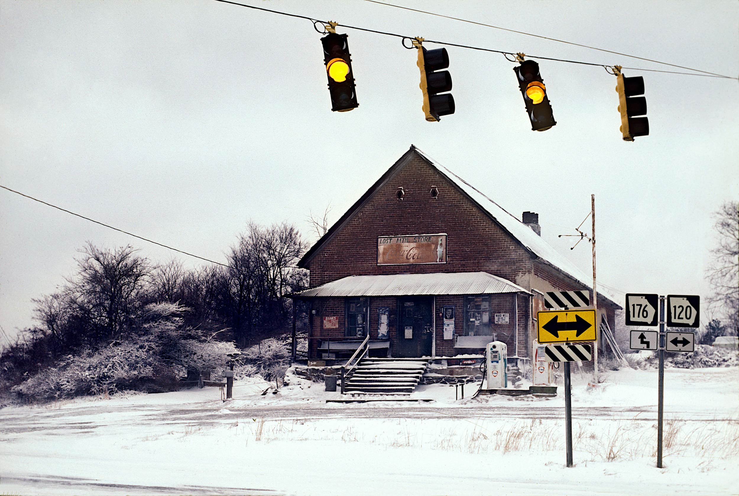 Old-Mt.Store-snow-web